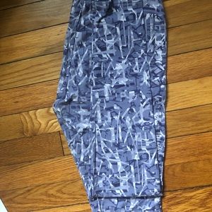 LulaRoe Grey/Purple Camo Leggings